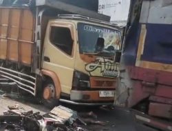 Rem Blong Diduga Pemicu Kecelakaan Beruntun Maut di Cikampek