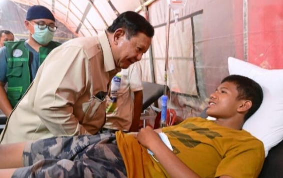 Presiden Prabowo Kunjungi Warga Terdampak di Aceh Tamiang,( Foto: BPMI Setpres Muchlis Jr)