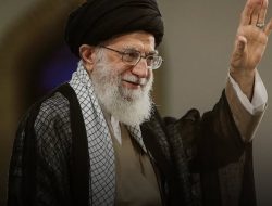 Khamenei Peringatkan Pemimpin Sombong Akan Digulingkan, Iran Tegaskan Tak Mundur Hadapi Tekanan Asing