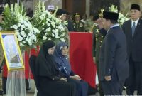 Foto istimewa Presiden Prabowo memberi penghormatan terakhir 