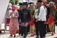 Foto istimewa Walikota Jakarta Barat Iin Mutmainnah saat menghadiri Lebaran Betawi 2026 ditaman lapangan banteng Jakarta pusat 
