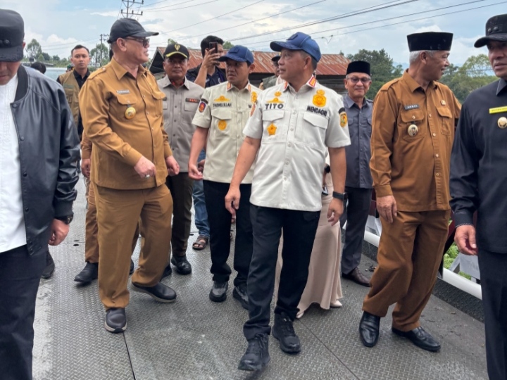 Foto Istimewa Menteri Dalam Negeri (Mendagri) Tito Karnavian beserta rombongan saat meninjau sejumlah lokasi terdampak bencana di Kabupaten Bener Meriah dan Aceh Tengah