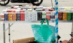 Rokok Ilegal Berbagai Merek Marak Dijual Terbuka di Cengkareng