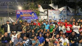 Foto Komunitas Sopir DKI Jakarta dalam acara kopi santai di waduk Pluit, Jakarta Utara 