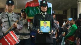Bripka (Anumerta) Arya Supena, S.H., anggota Polda Lampung, gugur setelah ditembak pelaku pencurian kendaraan bermotor