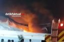 Gudang plastik terbakar di Jalan Peternakan Raya,Gang Semut,Kapuk