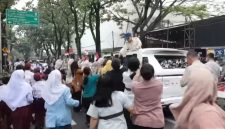 Foto Istimewa Presiden Prabowo Disambut Antusias Warga Saat Kunjungan Kerja di Bandung