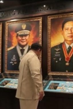 Prabowo Resmikan Renovasi Museum dan Perpustakaan Seskoad Bandung