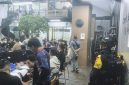 Foto Istimewa personel Brimob jaga ketat penggerebekan Judol di Perkantoran Hayam Wuruk 