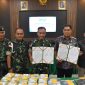 Satgas Pengamanan Perbatasan (Pamtas) RI–Malaysia Yonarhanud 1/PBC/1 Kostrad kembali mencatatkan keberhasilan dalam menjaga wilayah perbatasan negara. Sebanyak 21,4 kilogram narkotika jenis sabu berhasil diamankan dalam operasi pengawasan di kawasan Entikong, Kabupaten Sanggau, Kalimantan Barat.
