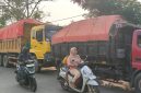 Truk beraktivitas diluar jam operasional 