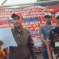 Ahli waris menilai surat peringatan itu tidak berdasar karena mereka mengklaim menempati lahan yang merupakan hak waris keluarga. Mereka juga menyebut persoalan ganti rugi lahan hingga saat ini belum pernah diselesaikan oleh Pemerintah Provinsi DKI Jakarta