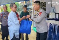 Brimob Polda Metro Jaya terus memperkuat sinergi dengan masyarakat untuk mencegah aksi tawuran melalui program Jaga Jakarta On The Spot yang digelar di Kampung Cipinang Jagal RT 07/RW 10, Kelurahan Cipinang, Pulogadung, Jakarta Timur