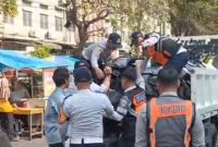 Dishub Jakarta Barat bersama instansi terkait menggelar operasi parkir liar di kawasan City Park Cengkareng, Jakarta Barat (Dok.Dishub DKI Jakarta)
