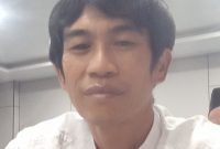 Pernyataan keras dilontarkan Hendra Primitif terkait sikap sebagian pejabat publik yang dinilai kerap menuntut masyarakat patuh terhadap hukum
