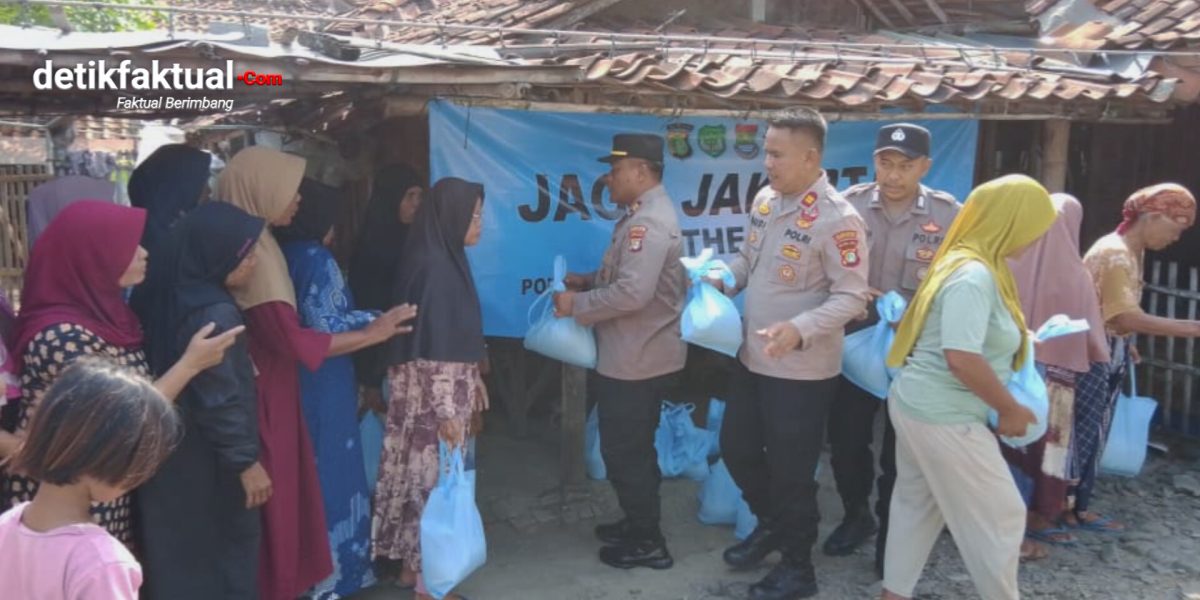 Polsek Pakuhaji menggelar kegiatan Jaga Jakarta On The Spot (Jaga Lingkungan, Jaga Warga) yang dirangkaikan dengan pembagian bantuan sosial kepada warga di Kampung Laksana Timur RT 03/06, Desa Kiarapayung, Kecamatan Pakuhaji, Kabupaten Tangerang, Senin (8/6/2026)