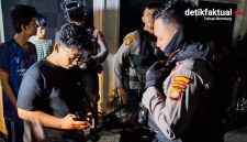 Brimob Batalyon B Pelopor Satbrimob Polda Metro Jaya bersama Perintis Presisi Polres Metro Jakarta Timur meningkatkan patroli rayonisasi pada sejumlah titik rawan gangguan kamtibmas di wilayah Jakarta Timur