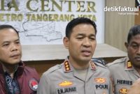 Polres Metro Tangerang Kota memburu jaringan penadah sepeda motor hasil curian. Kasus ini terungkap setelah personel kepolisian menangkap seorang pelaku yang hendak menjual kendaraan curian tersebut di wilayah Lebak, Banten.