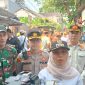 Camat Tanah Abang Dwiarti Indriani Utami menjelaskan, penertiban dilakukan setelah pihak kecamatan menerima aduan masyarakat secara berulang terkait keberadaan bangunan liar yang dinilai mengganggu kepentingan umum.