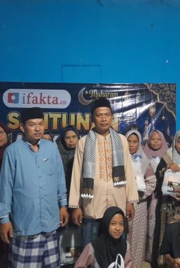 Media Siber ifakta.co Gelar Santunan Yatim dan Jompo, Ustaz Matin Isi Tausiyah Muharram 1448 H