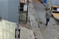 Rekaman CCTV saat pelaku diduga menjalankan aksi curanmor di kawasan Benda Tangerang 