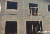 Sebuah bangunan gudang di Jalan Selembaran, RT 01 RW 10, Kelurahan Selembaran, Kecamatan Kosambi, Kabupaten Tangerang, diduga melanggar PBG 