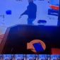 Foto tangkapan layar Cctv menunjukan aksi perampokan menggunakan senjata Laras panjang ditoko emas