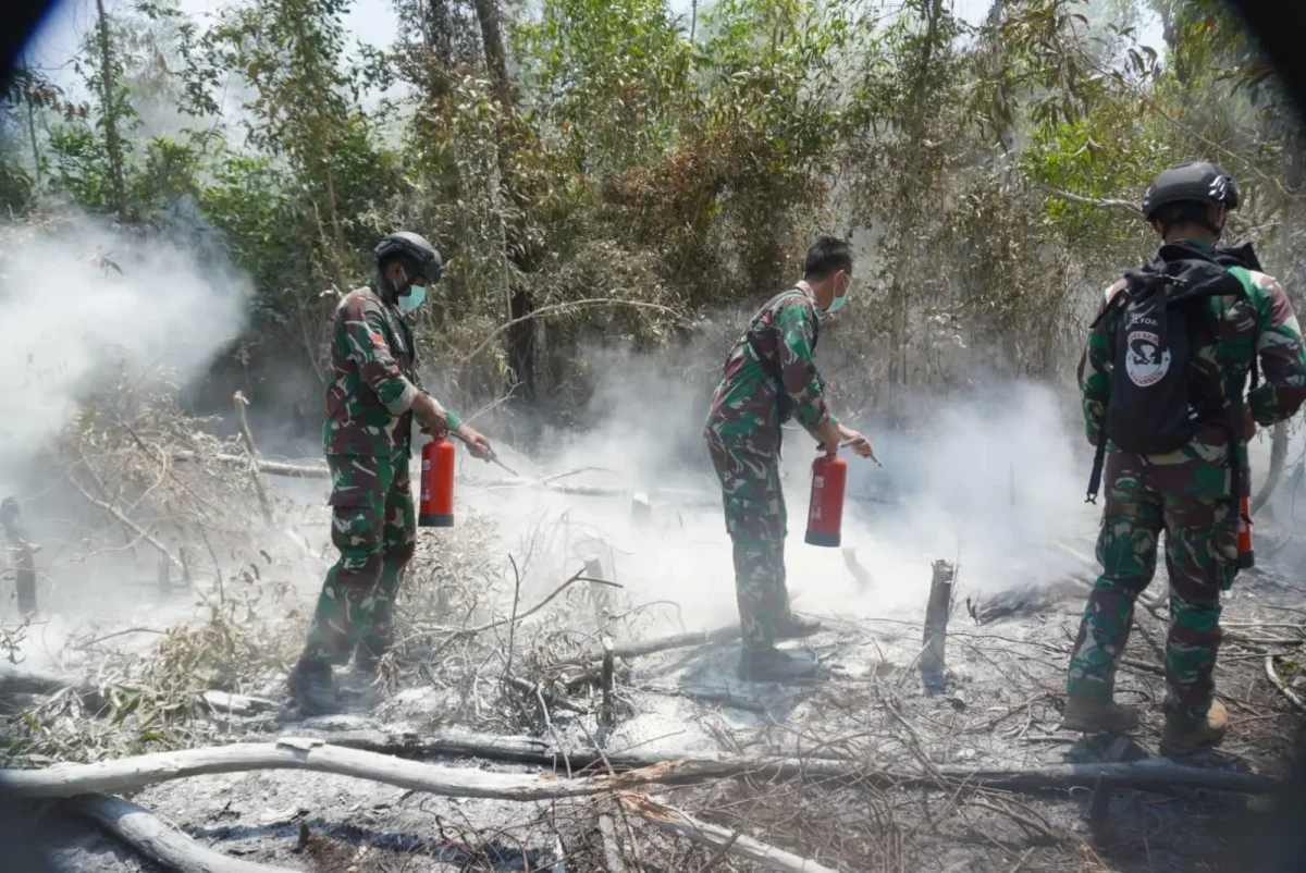 Menindaklanjuti instruksi Presiden RI Prabowo Subianto untuk mempercepat penanganan kebakaran hutan dan lahan (karhutla) di kawasan Taman Nasional Way Kambas (TNWK)
