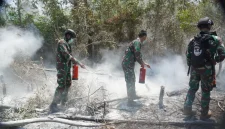 Menindaklanjuti instruksi Presiden RI Prabowo Subianto untuk mempercepat penanganan kebakaran hutan dan lahan (karhutla) di kawasan Taman Nasional Way Kambas (TNWK)