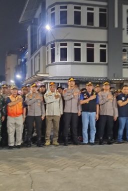 Polsek Cengkareng Gelar Apel Cipkon di Ruko 1000