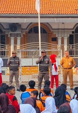 Satpol PP Kelurahan Kapuk Sosialisasi Cegah Bullying di SDN 01