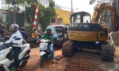 Proyek Galian di Jalan Srengseng Raya Diduga Jadi Biang Kerok Kemacetan Parah