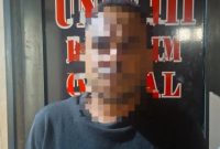 Debt collector diamankan polisi usai viral tarik Paksa dan aniaya korban di sebuah SPBU kawasan Cengkareng, Jakarta Barat 
