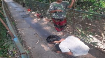 Jembatan gantung yang menjadi penghubung antara Desa Cilangkap, Kecamatan Kalanganyar, dengan Desa Tambak Bayah, Kecamatan Cibadak, Kabupaten Lebak, Banten, yang sebelumnya mengalami kerusakan, mendapat perbaikan sementara.