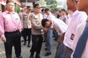 Kapolres Metro Jakarta Barat Kombes Pol Nasriadi, turun langsung dalam kegiatan Police Goes To School yang menjadi bagian dari Road Show Jakarta Damai di SMP-SMK Bhara Trikora, Jelambar, Jakarta Barat

