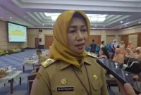 Wali Kota Jakarta Barat Iin Mutmainnah terus memperkuat gerakan pemilahan dan pengolahan sampah dari sumber sebagai bagian dari implementasi Instruksi Gubernur (Ingub) DKI Jakarta Nomor 5 Tahun 2026 (Dok.Istw)