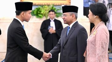 Wapres Gibran Ucapkan Selamat kepada Suahasil Nazara Usai Dilantik sebagai Menkeu