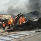 Gudang Kasur Busah di kawasan Kosambi Permai, Kabupaten Tangerang, terbakar pada Rabu